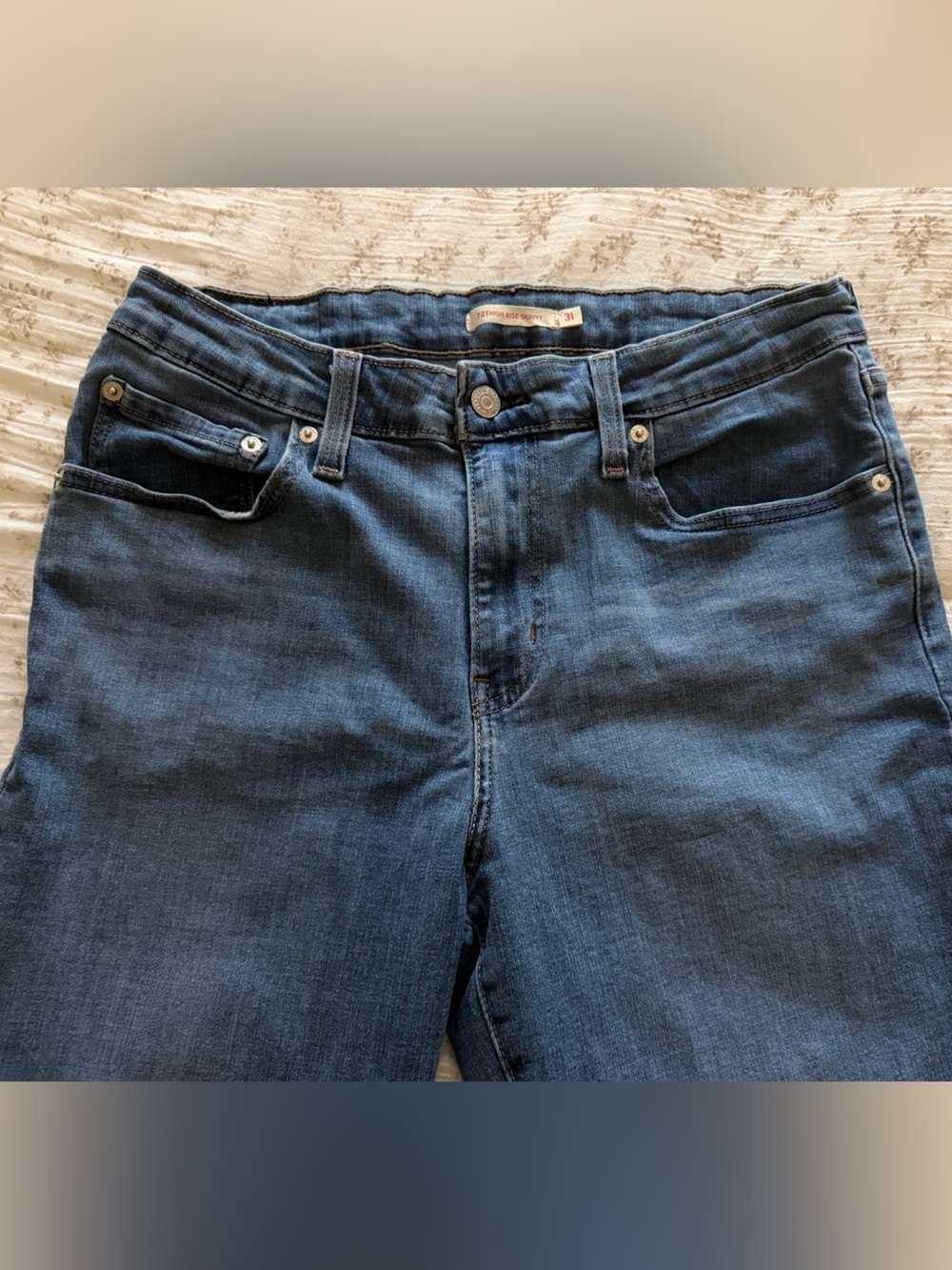 Levi’s 721 High Rise Skinny Jeans